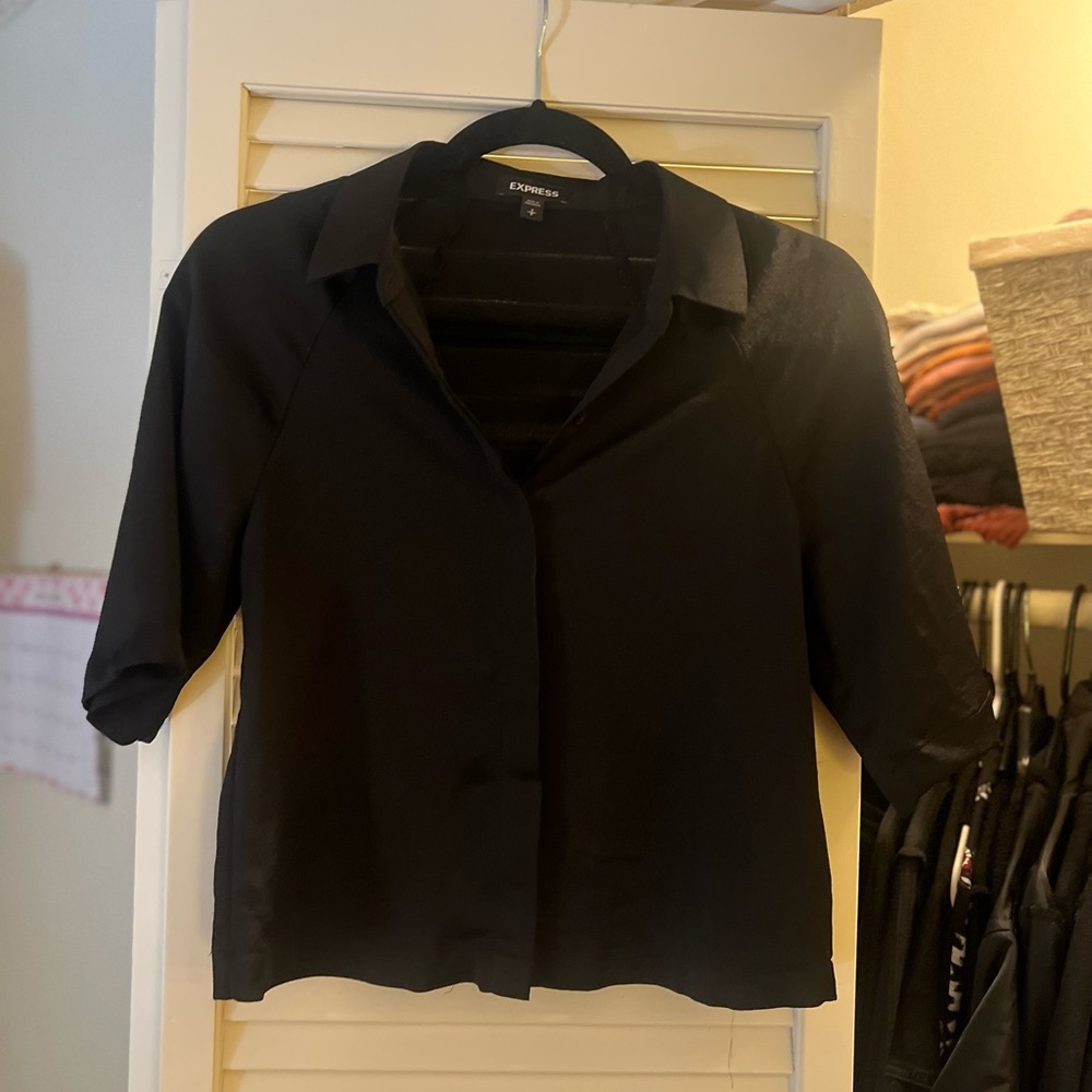 Express cropped button down shirt